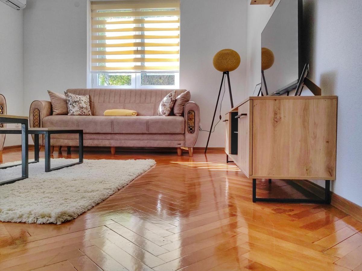 Apartman Nira Βίσεγκραντ Εξωτερικό φωτογραφία